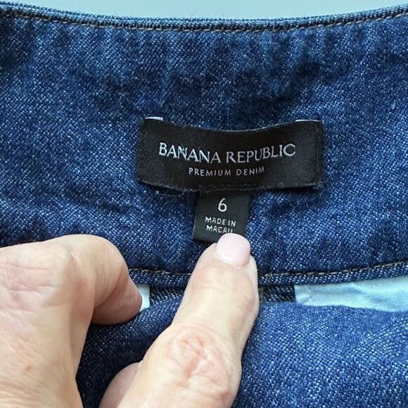 Banana Republic High Rise Double-belted Cuffed Hem BR Explorer Denim Shorts Sz 6 - Picture 9 of 11